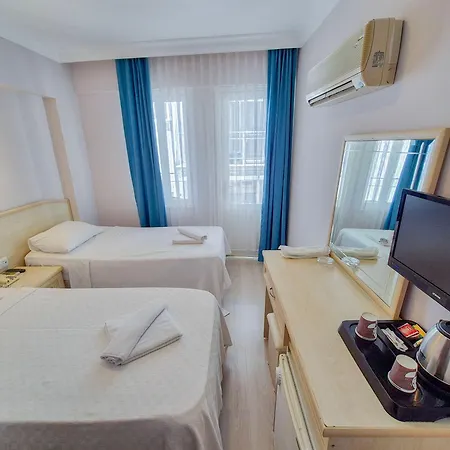 Otel Habesos 2*